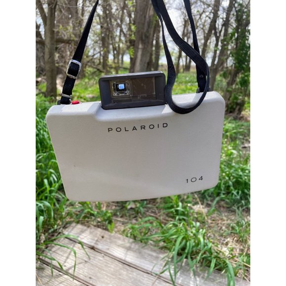 Vintage 1960s Polaroid 104 Land Camera Untested Collectible Decor - Picture 5 of 16